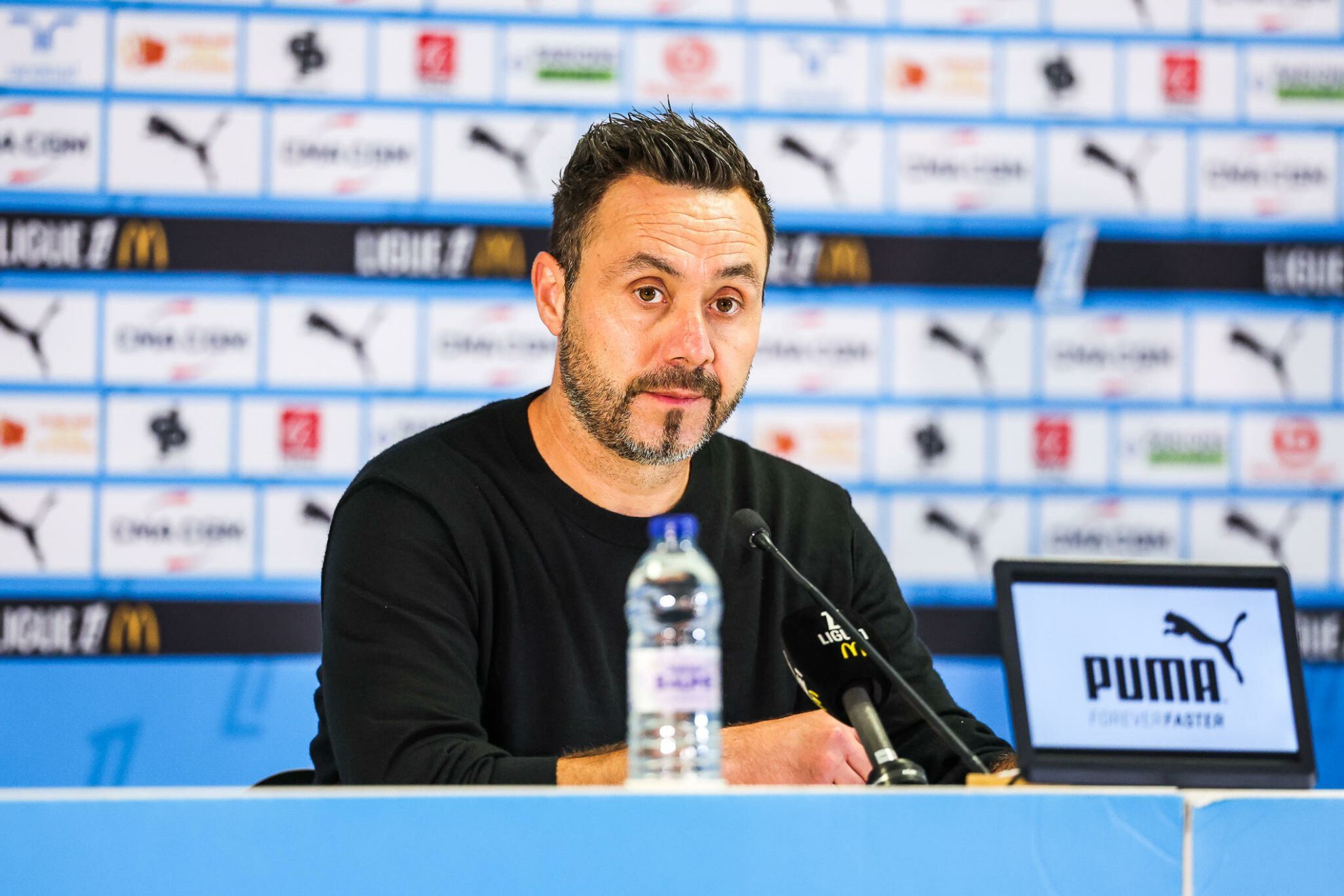 在主教练的 在主教练的