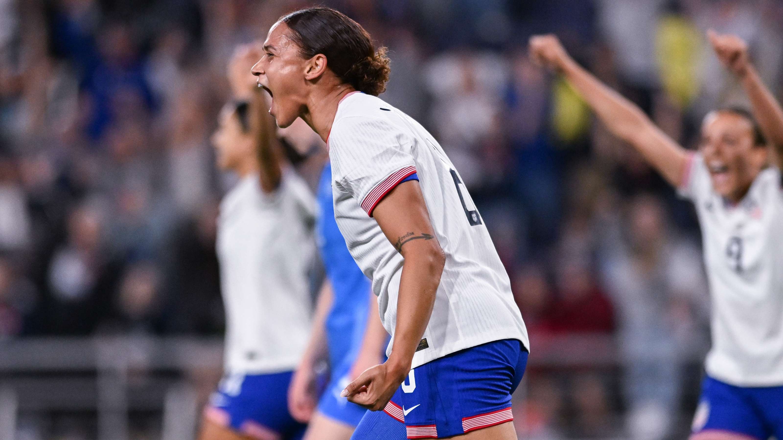 甲联赛中 甲联赛中